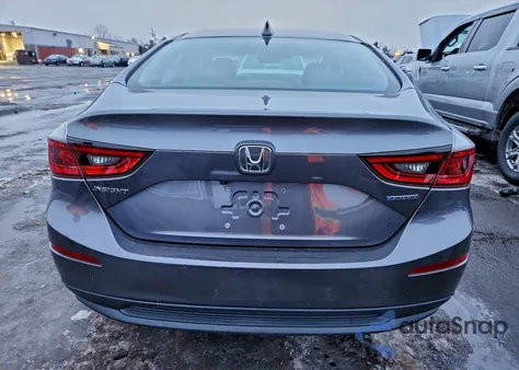 2021 Honda Insight Ex z USA, uszkodzony, nr VIN 19XZE4F55ME010720